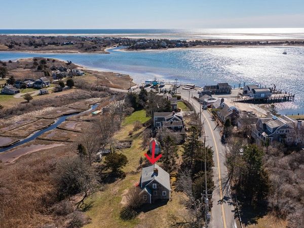 42 Champlain Rd, Chatham, MA 02633