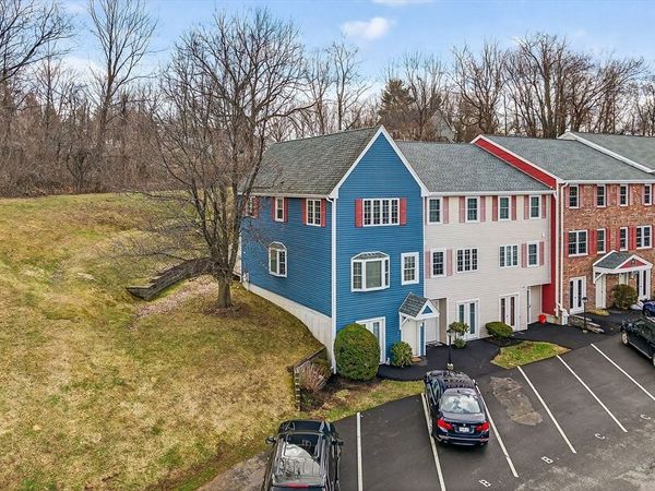 61 Fox Meadow, Unit A, Leominster, MA 01453