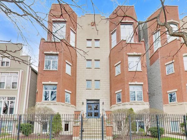 2629 N ASHLAND Avenue, Unit 1B, Chicago, IL 60614