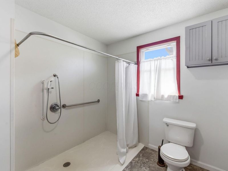 204 S Main Street, Ashley, OH 43003 Photo 28