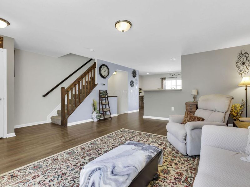 6534 Nottinghill Trail Drive, Unit 16-653, Canal Winchester, OH 43110 Photo 2