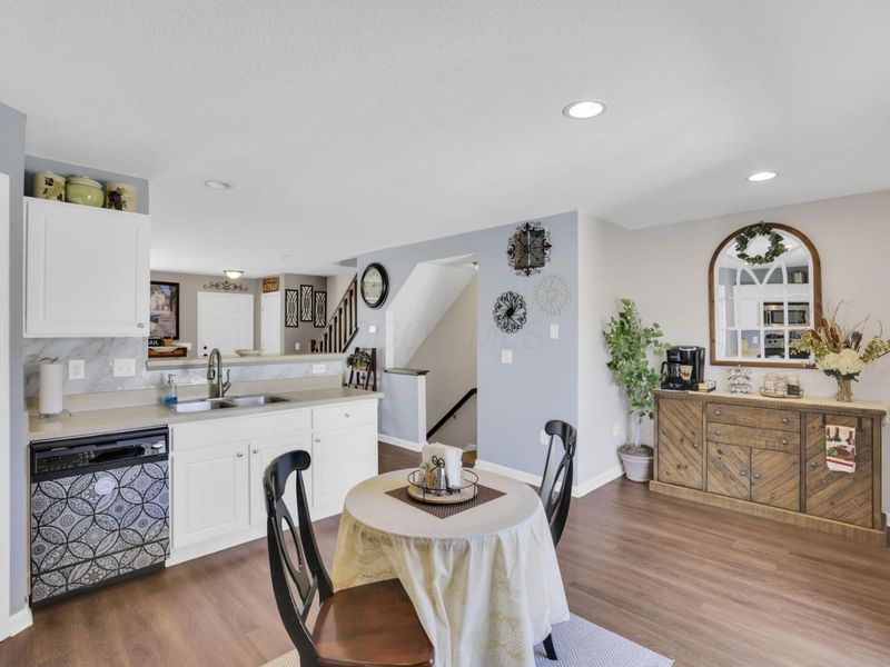 6534 Nottinghill Trail Drive, Unit 16-653, Canal Winchester, OH 43110 Photo 6