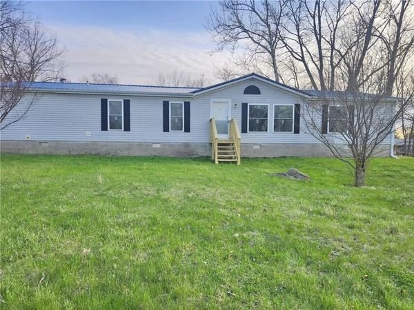 500 W Cain Street, Princeton, MO 64673