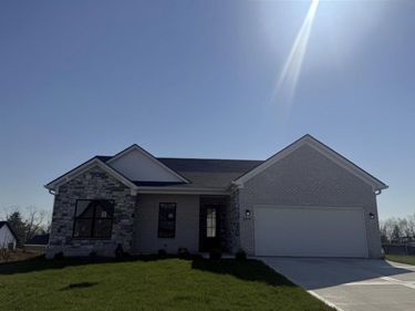 109 Patchen Drive, Nicholasville, KY 40356