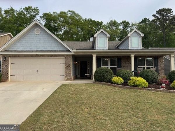 50 Goldshore Way, Statham, GA 30666