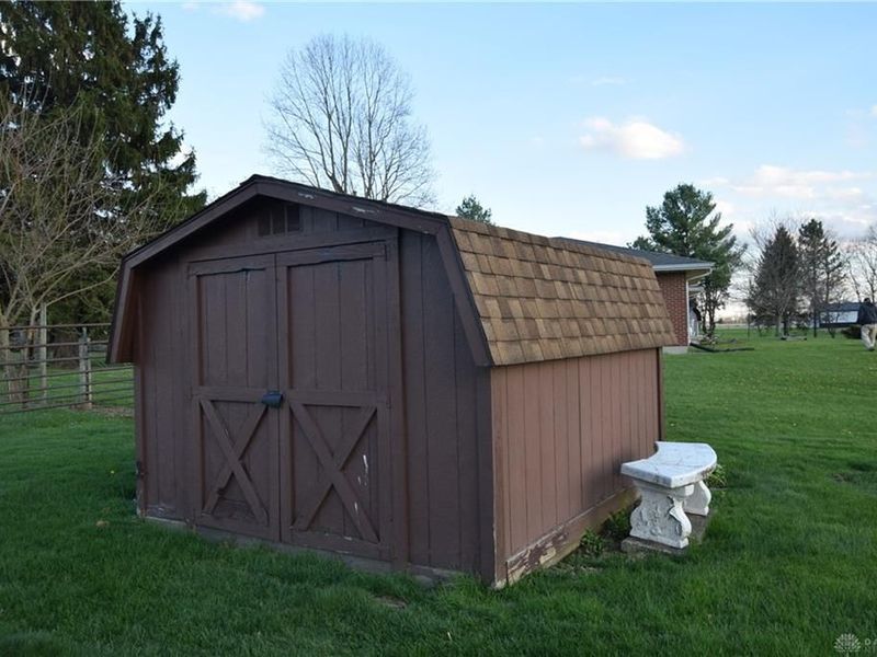 2126 Liberty Road, New Carlisle, OH 45344 Photo 39