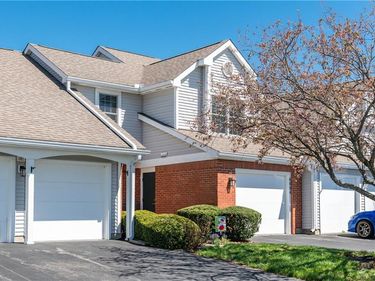 6884 Cedar Cove Drive, Centerville, OH 45459