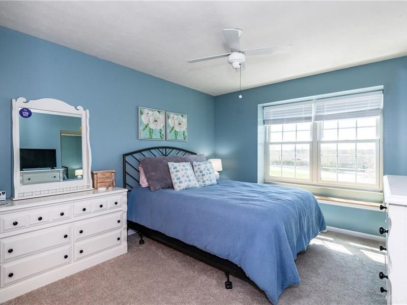 6884 Cedar Cove Drive, Centerville, OH 45459 Photo 12