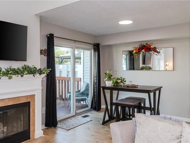 6884 Cedar Cove Drive, Centerville, OH 45459 Photo 5