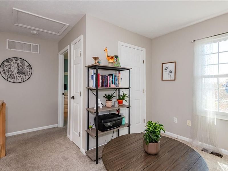 6884 Cedar Cove Drive, Centerville, OH 45459 Photo 9