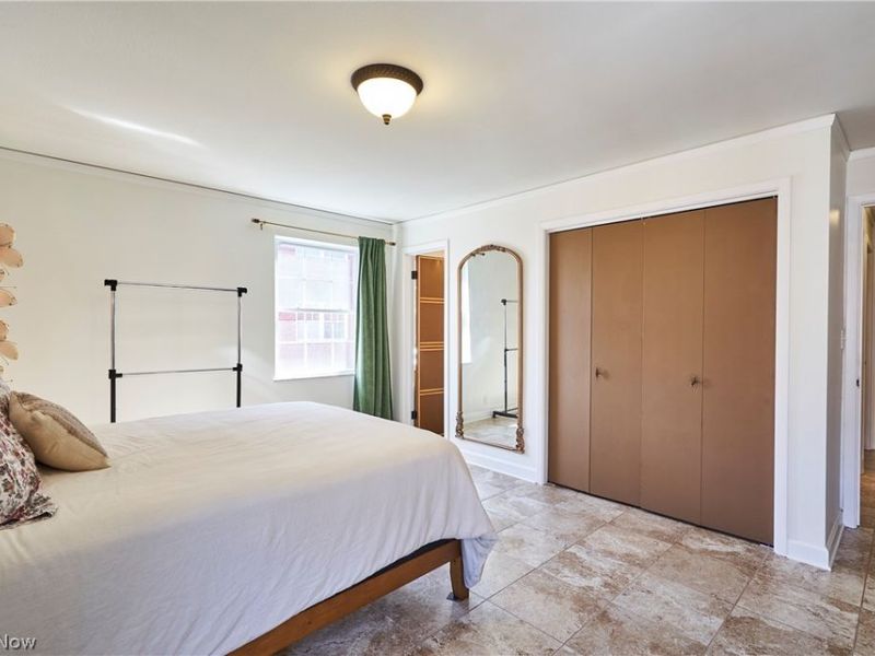 18975 Van Aken Boulevard, Unit 411, Shaker Heights, OH 44122 Photo 12