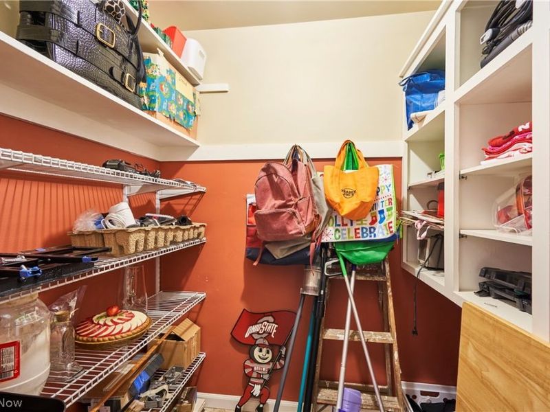 18975 Van Aken Boulevard, Unit 411, Shaker Heights, OH 44122 Photo 14