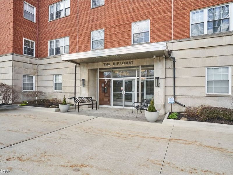 18975 Van Aken Boulevard, Unit 411, Shaker Heights, OH 44122 Photo 22