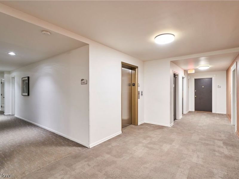 18975 Van Aken Boulevard, Unit 411, Shaker Heights, OH 44122 Photo 23