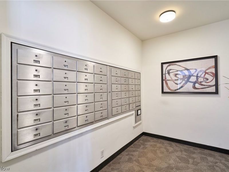 18975 Van Aken Boulevard, Unit 411, Shaker Heights, OH 44122 Photo 25