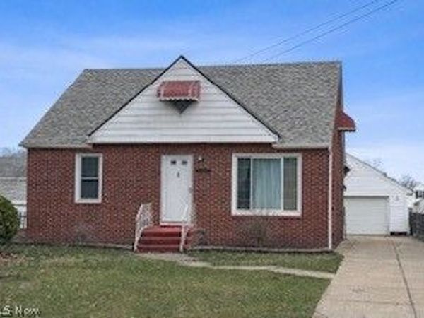 25101 Farringdon Avenue , Euclid, OH 44132