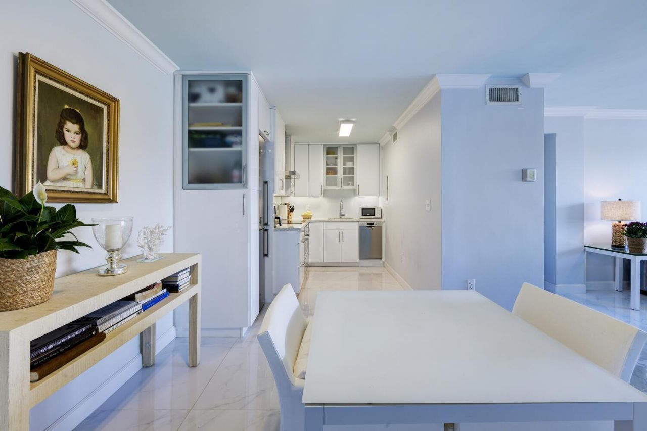 170 N Ocean Boulevard, Unit 412, Palm Beach, FL 33480 Photo