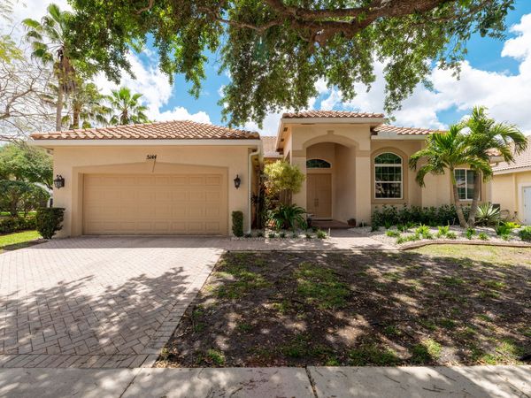 5144 NW 74th Place, Coconut Creek, FL 33073