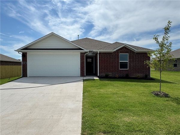 547 Nevada Street, Farmington, AR 72730