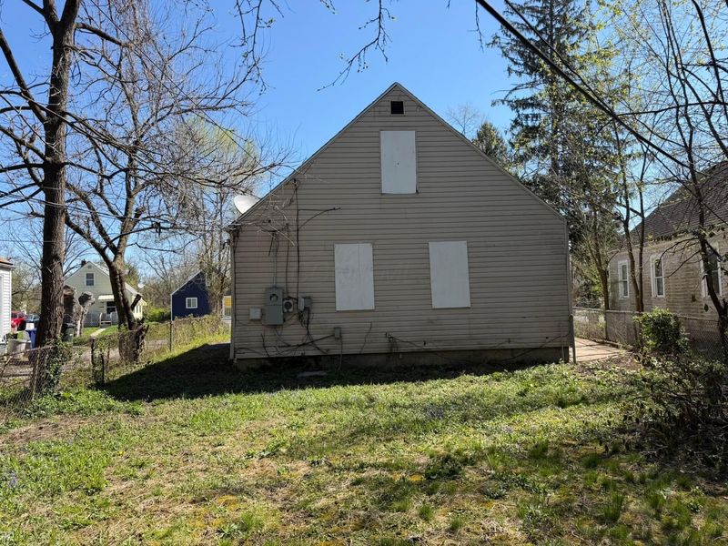 2281 Delbert Road, Columbus, OH 43211 Photo 4