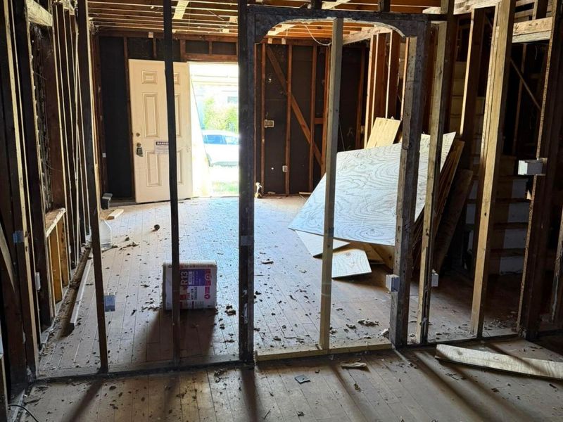 2281 Delbert Road, Columbus, OH 43211 Photo 8