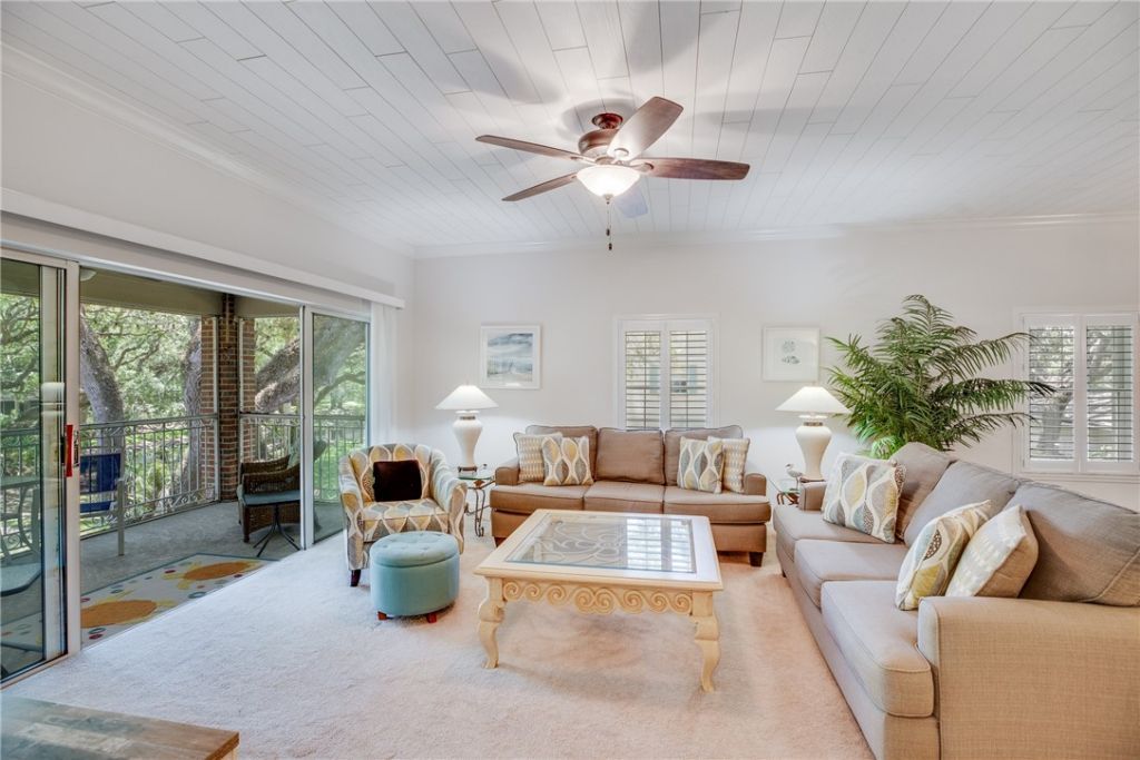 107 W Park Shores Circle, Unit 28W, Vero Beach, FL 32963 Photo