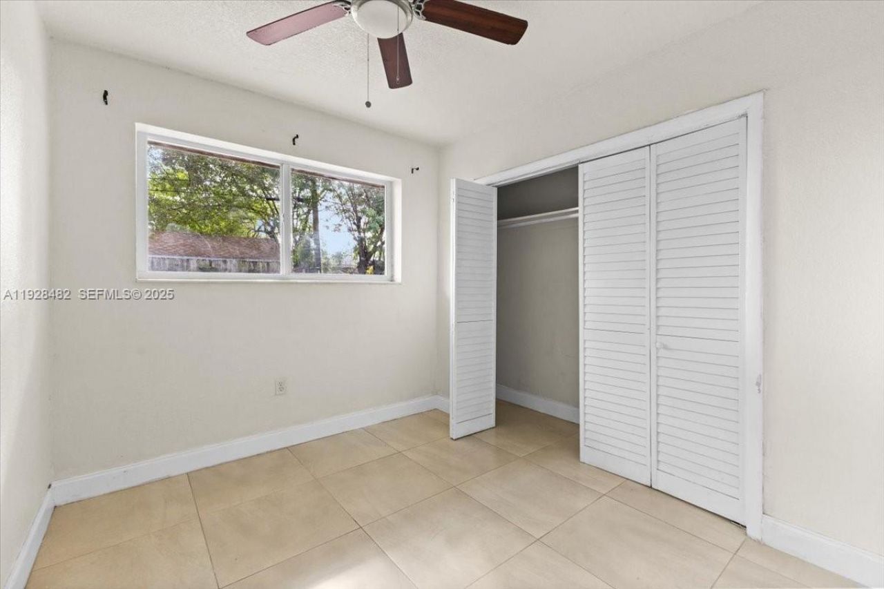 140 NW 198th St , Miami Gardens, FL 33169 Photo