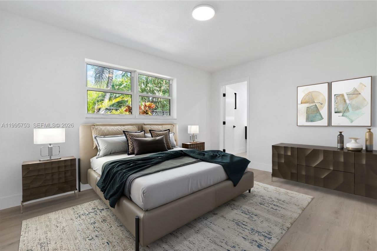 2704 Cleveland St , Hollywood, FL 33020 Photo