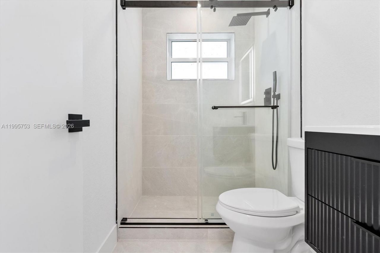 2704 Cleveland St, Hollywood, FL 33020 Photo