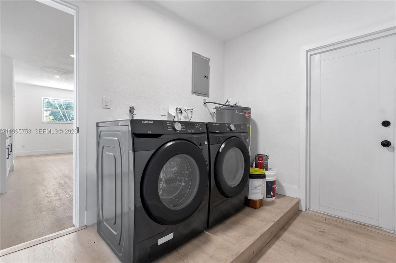 2704 Cleveland St, Hollywood, FL 33020 Photo