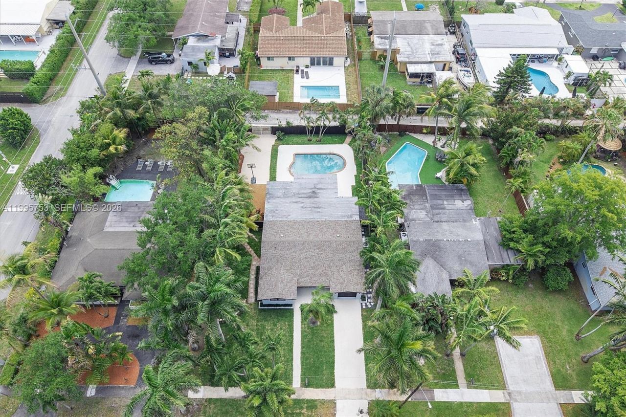 2704 Cleveland St , Hollywood, FL 33020 Photo