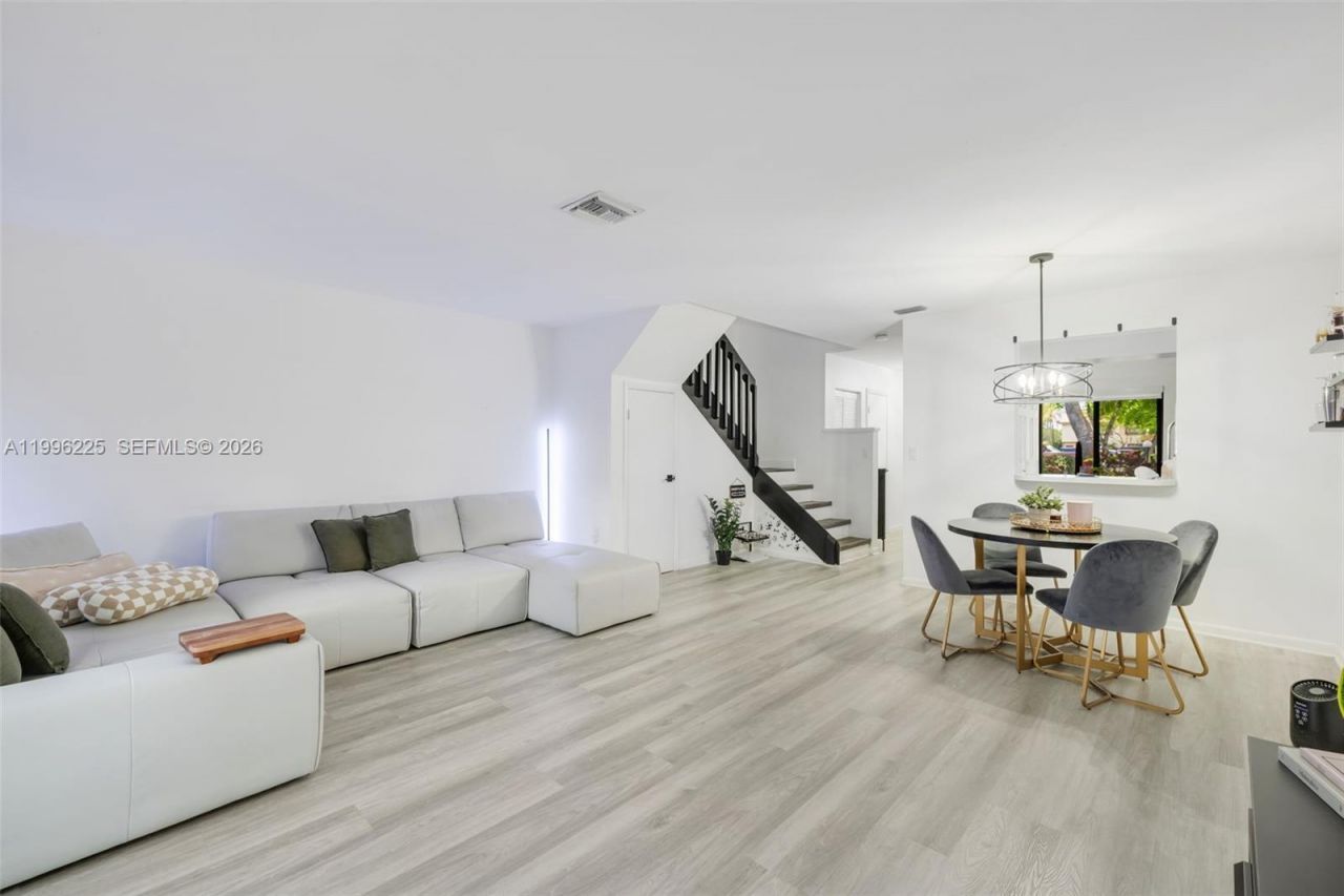 4155 Coral Springs Dr , Unit 4155, Coral Springs, FL 33065 Photo