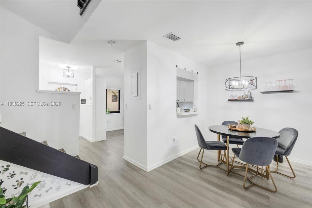 4155 Coral Springs Dr , Unit 4155, Coral Springs, FL 33065 Photo