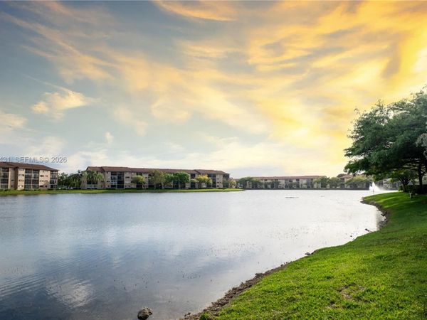 850 SW 138th Ave , Unit 411D, Pembroke Pines, FL 33027