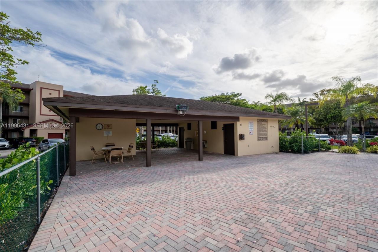 850 SW 138th Ave , Unit 411D, Pembroke Pines, FL 33027 Photo