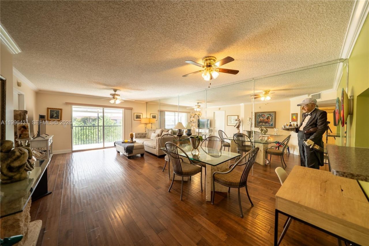 850 SW 138th Ave , Unit 411D, Pembroke Pines, FL 33027 Photo