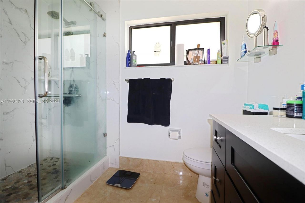 10940 SW 143rd Ct, Miami, FL 33186 Photo