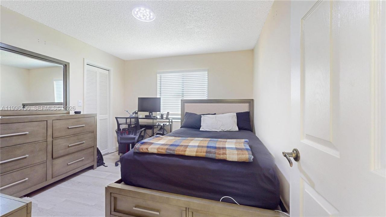 10940 SW 143rd Ct, Miami, FL 33186 Photo