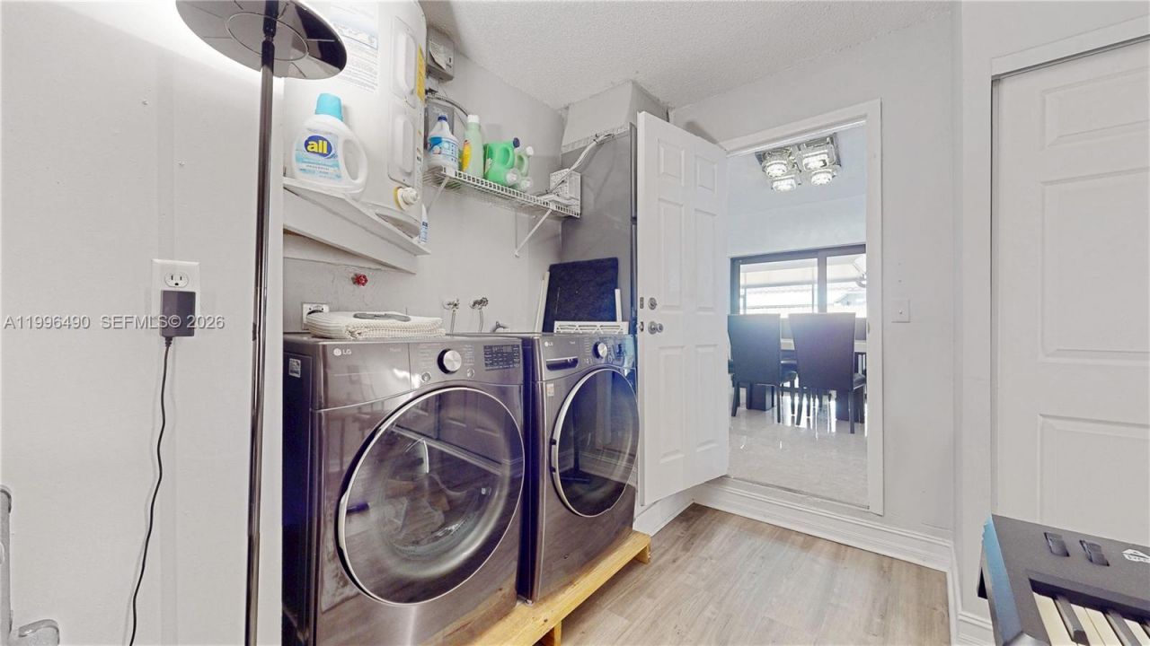 10940 SW 143rd Ct, Miami, FL 33186 Photo