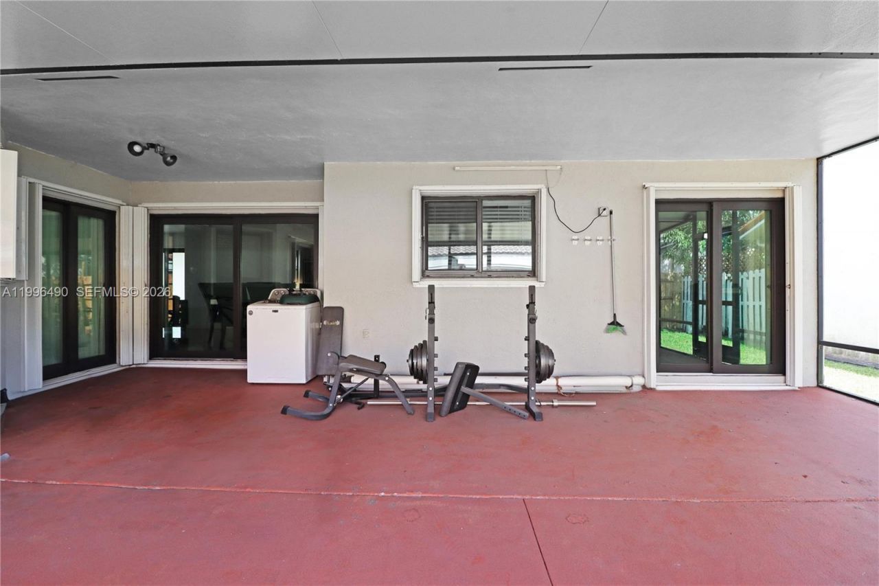 10940 SW 143rd Ct, Miami, FL 33186 Photo