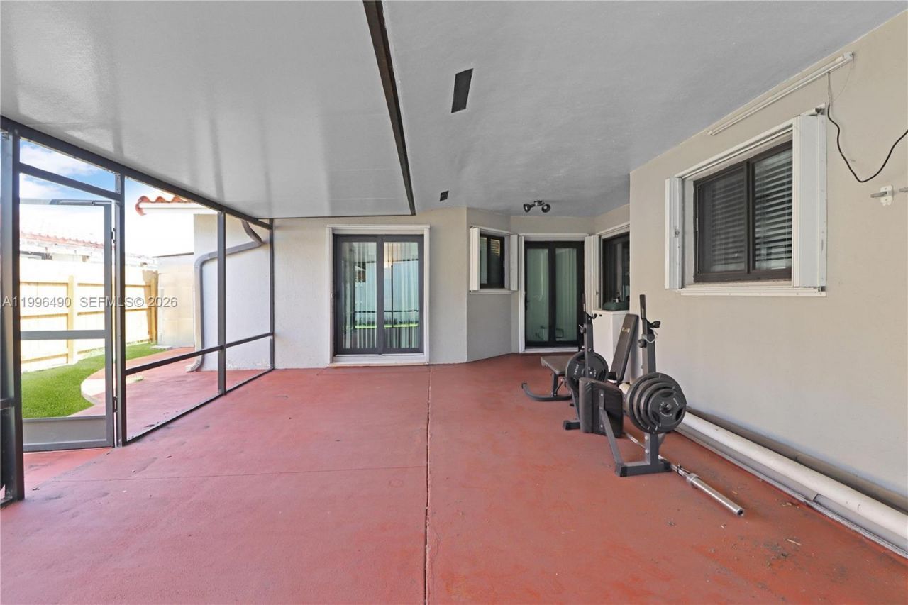 10940 SW 143rd Ct, Miami, FL 33186 Photo