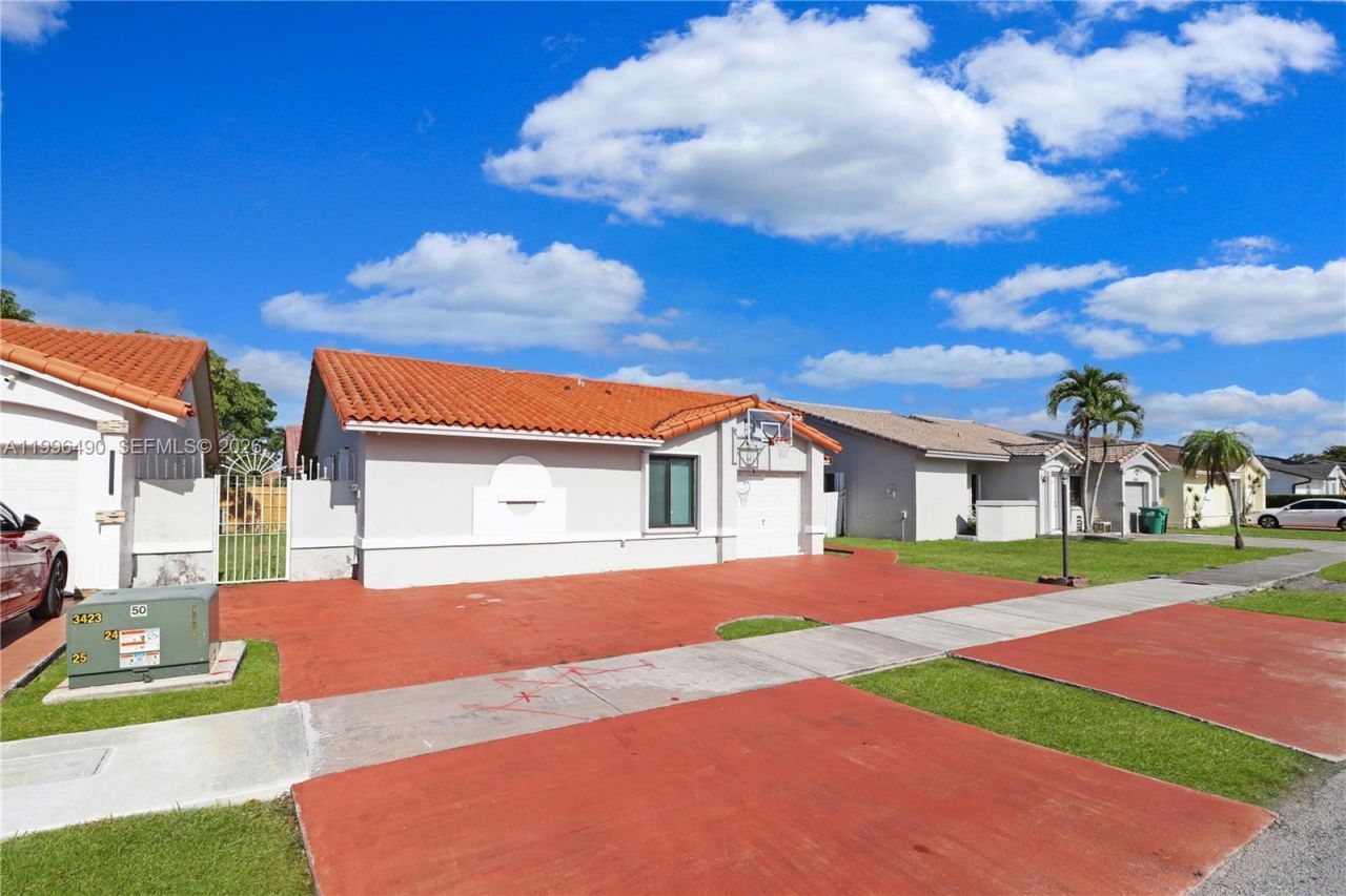 10940 SW 143rd Ct, Miami, FL 33186 Photo