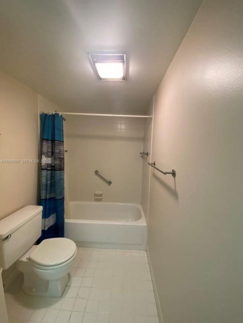 2703 Nassau Bnd, Unit E2, Coconut Creek, FL 33066 Photo