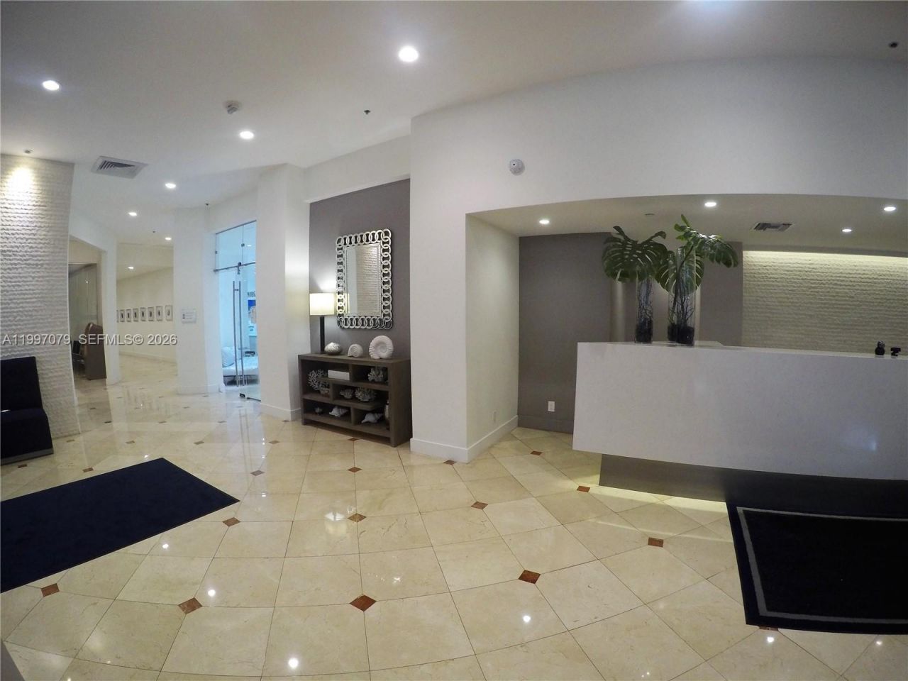 100 Lincoln Rd, Unit 1116, Miami Beach, FL 33139 Photo