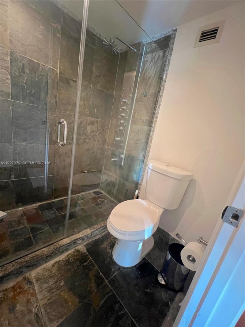 100 Lincoln Rd, Unit 1116, Miami Beach, FL 33139 Photo