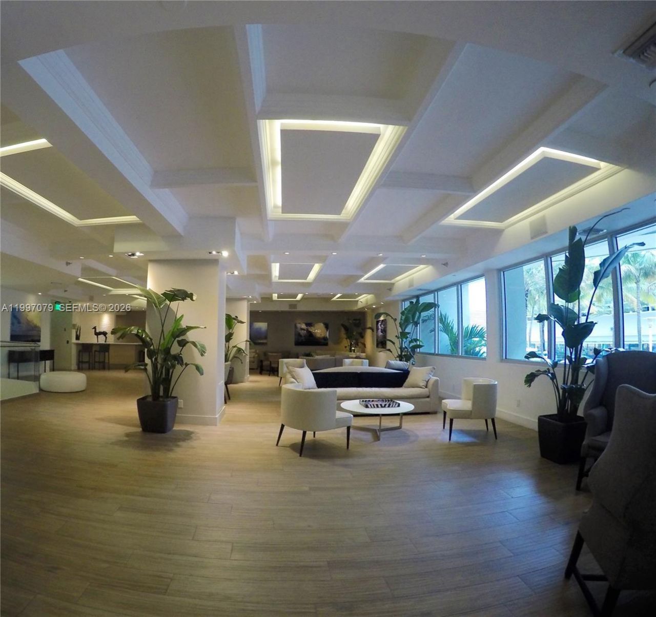 100 Lincoln Rd, Unit 1116, Miami Beach, FL 33139 Photo