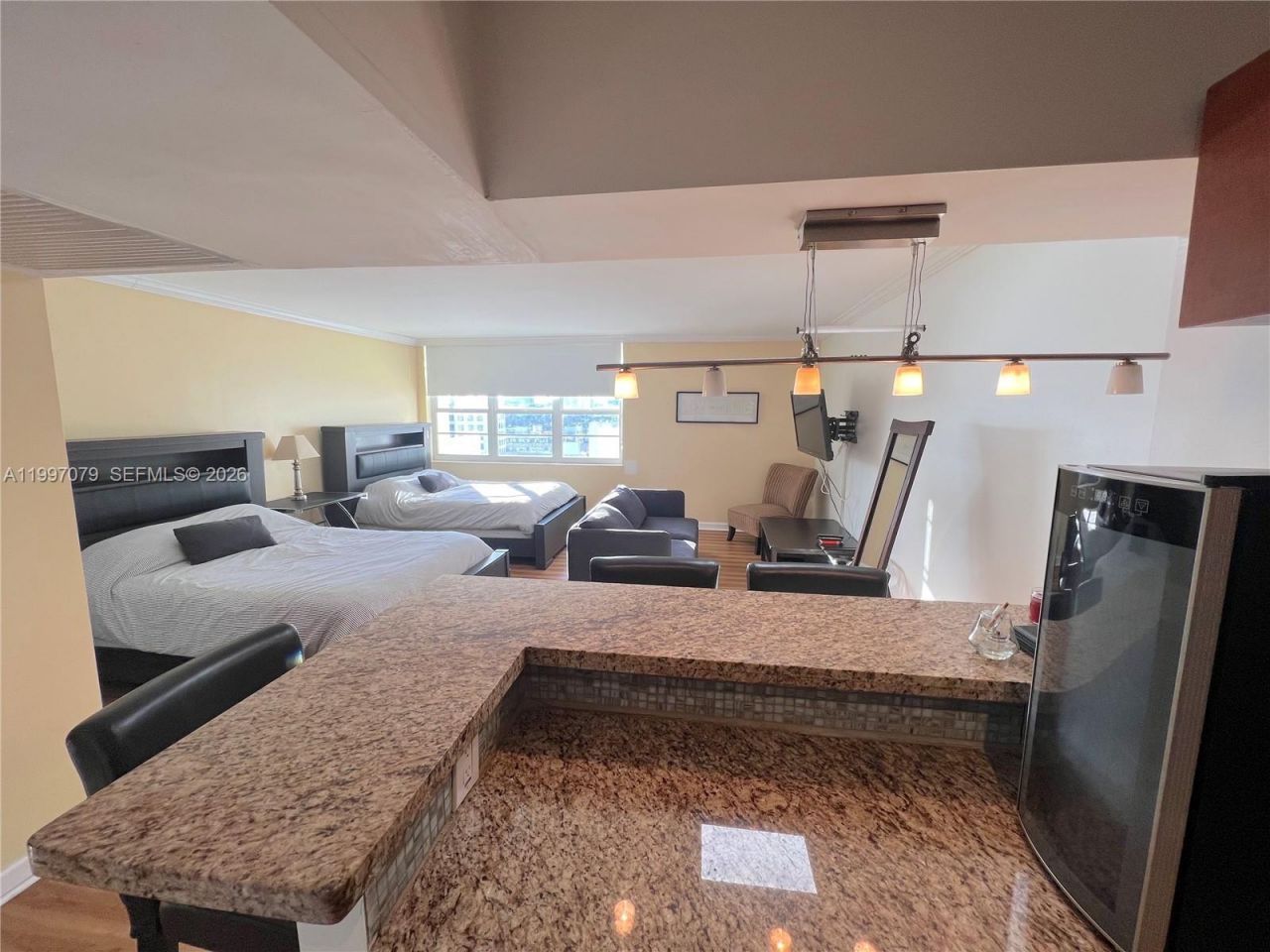 100 Lincoln Rd, Unit 1116, Miami Beach, FL 33139 Photo