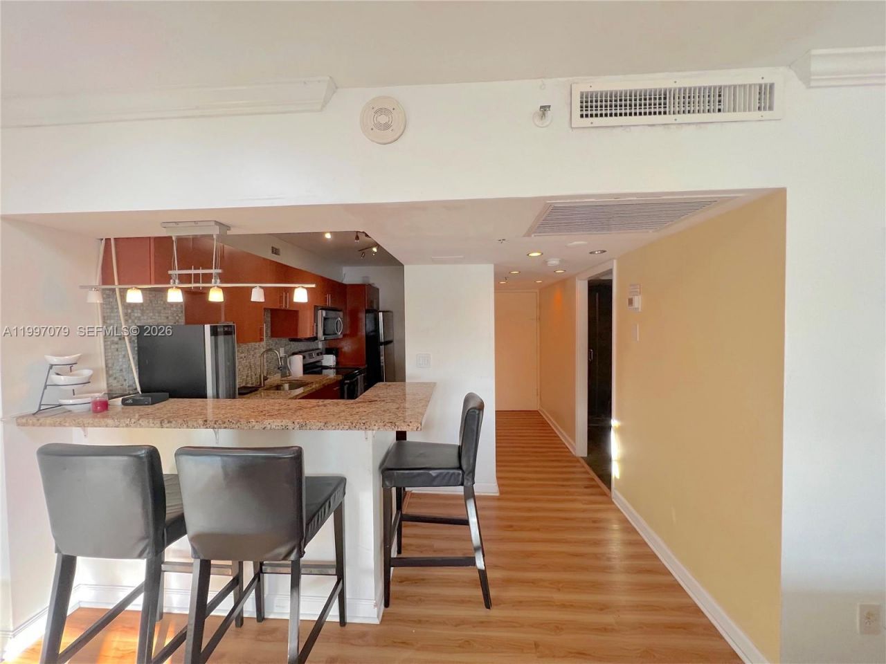 100 Lincoln Rd, Unit 1116, Miami Beach, FL 33139 Photo