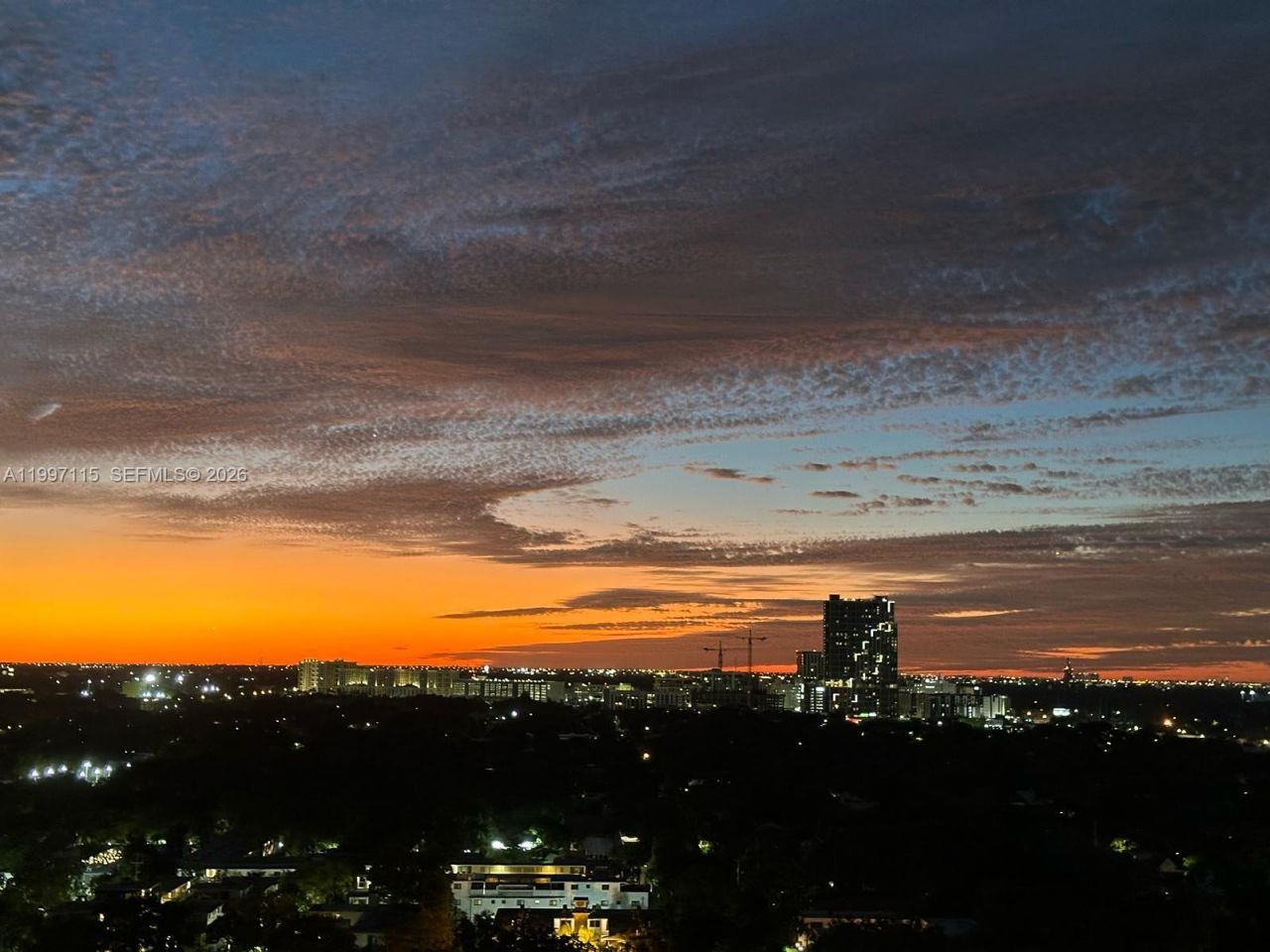 2678 Tigertail Ave, Unit 1505, Miami, FL 33133 Photo