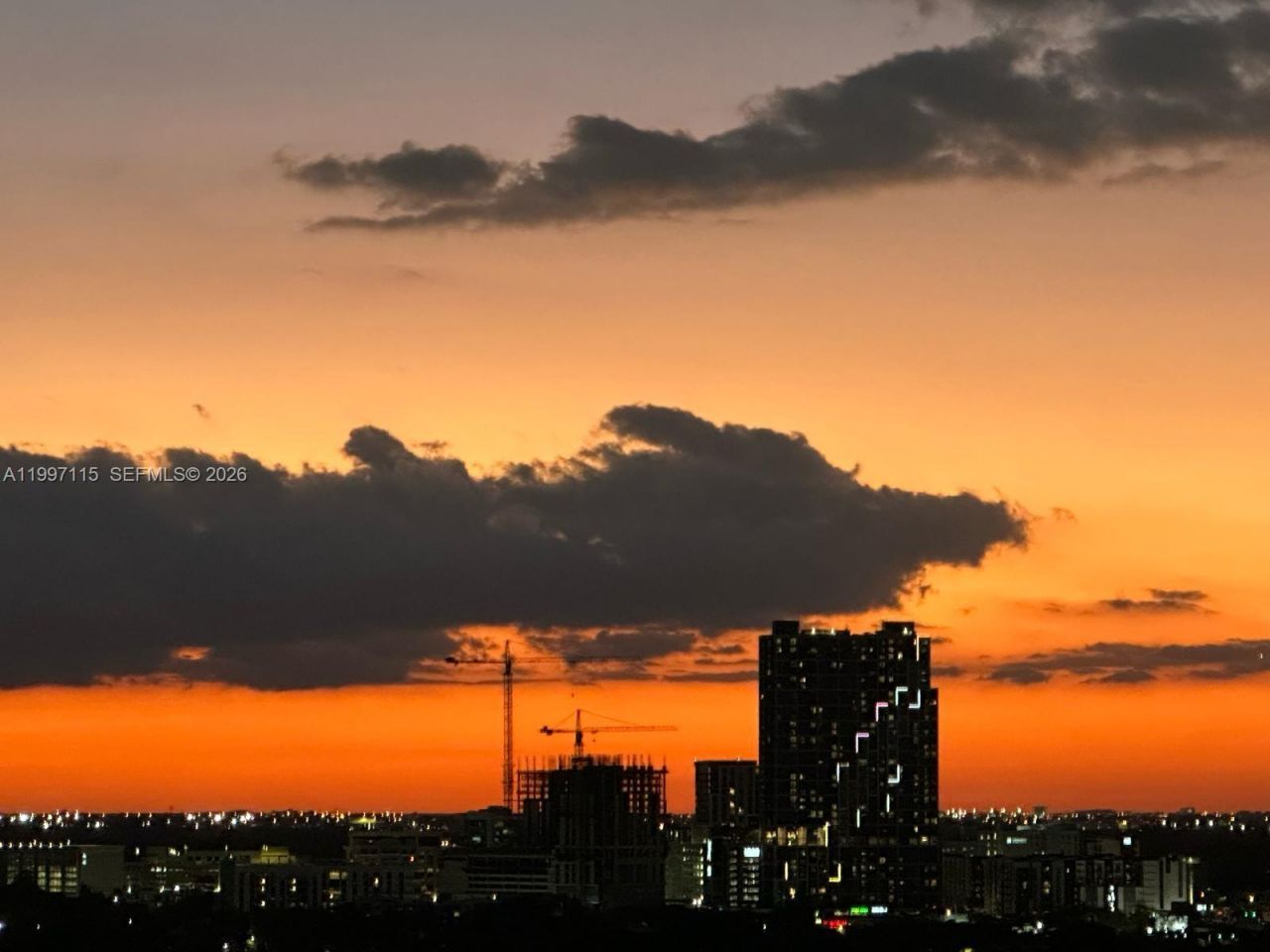 2678 Tigertail Ave, Unit 1505, Miami, FL 33133 Photo